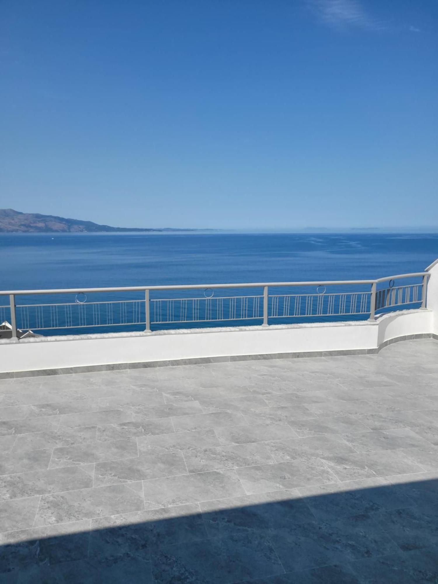 Makla Apartment Sarande Exterior photo